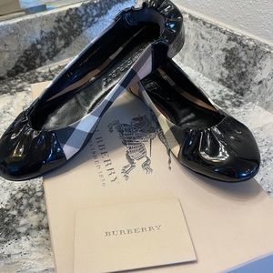 Burberry shoes